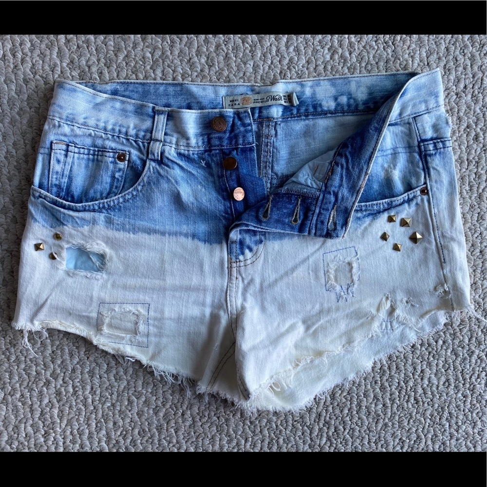 Zara Acid wash jean shorts sz 04